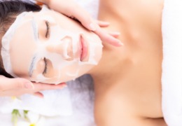 化妝品原料小百科:蝦青素有什么保護(hù)皮膚的功效呢?